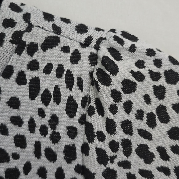 Loft Womens Large Black White Animal Print Short Sleeve Blouse - Picture 4 of 6